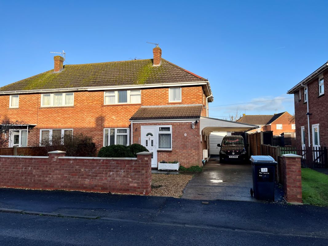 3 bedroom property for sale