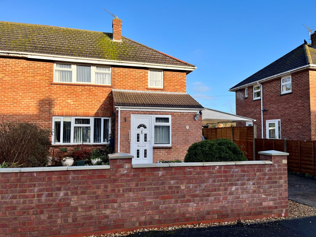 3 bedroom property for sale