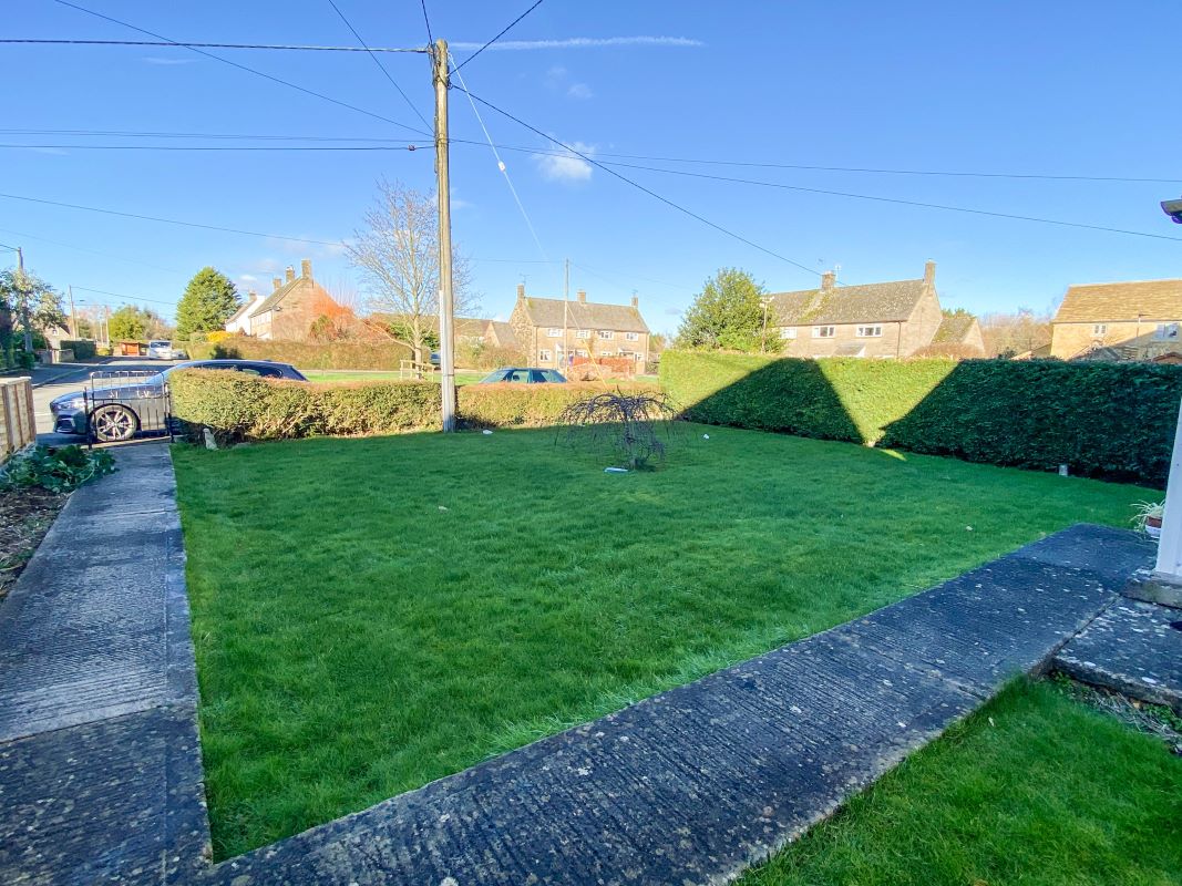 3 bedroom property for sale