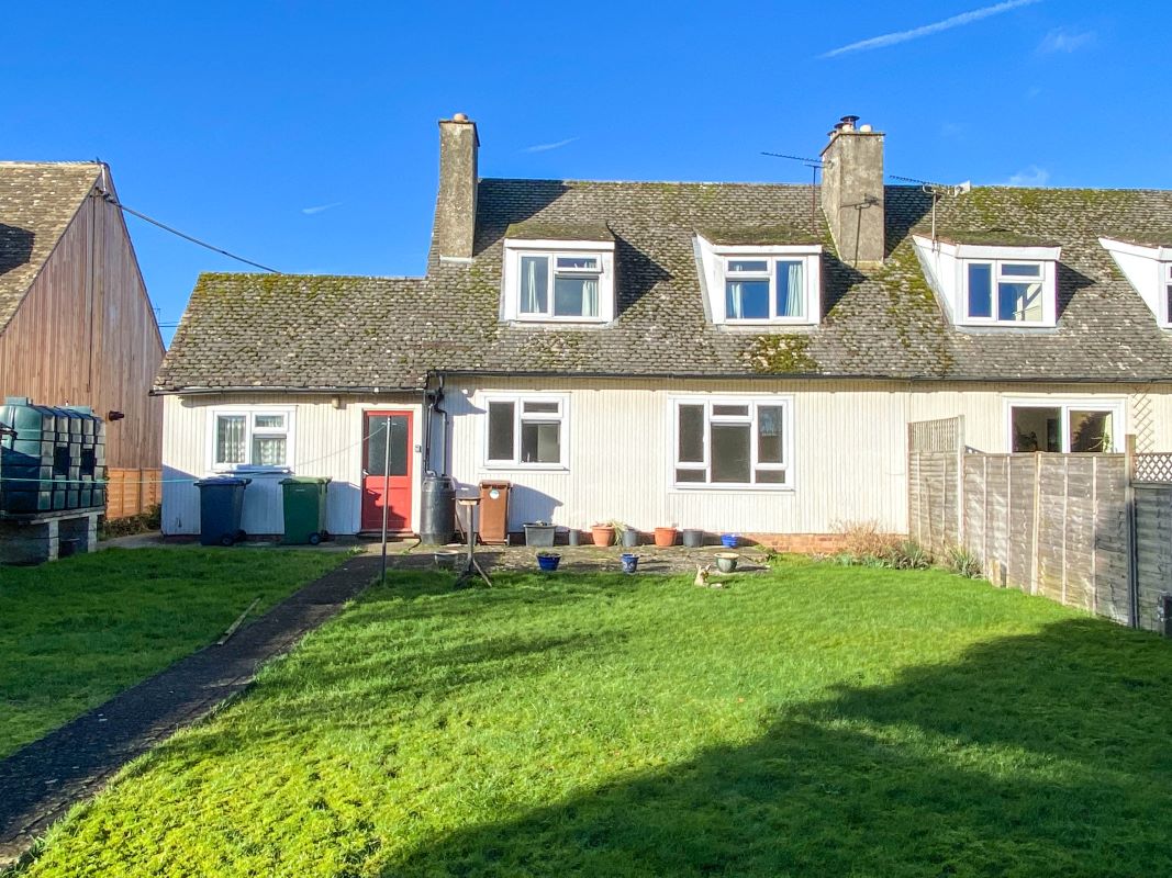 3 bedroom property for sale