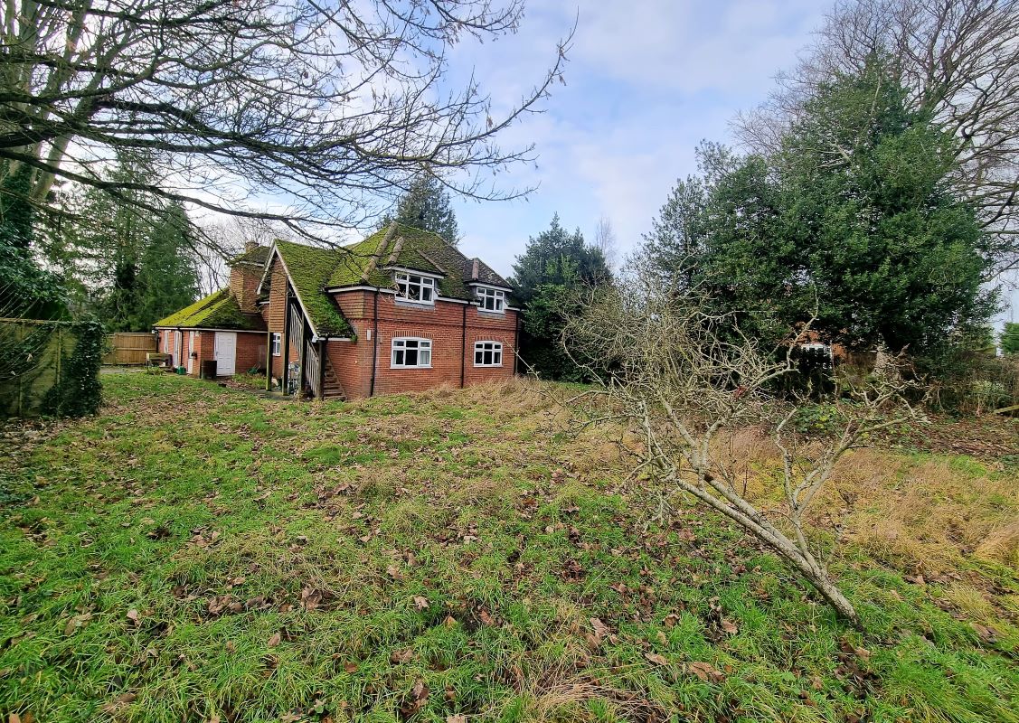 12 bedroom property for sale