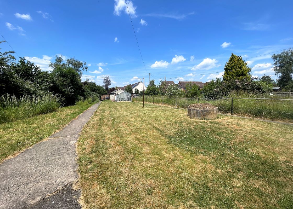 3 bedroom property for sale