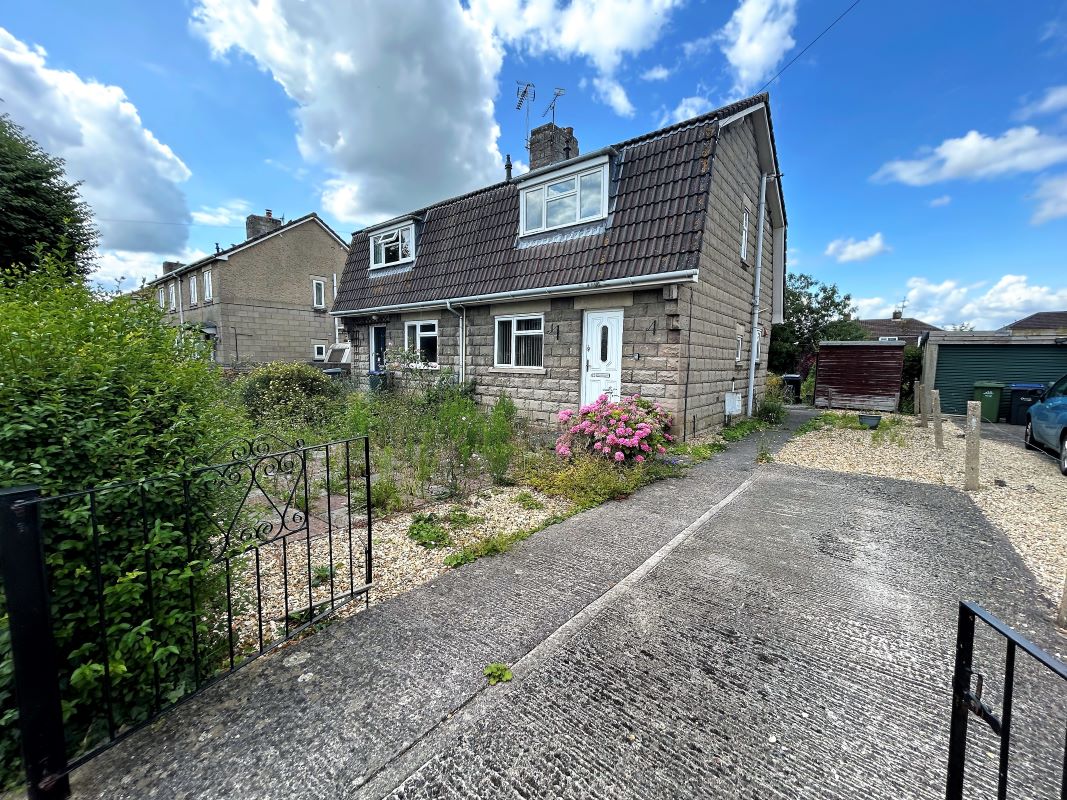 2 bedroom property for sale