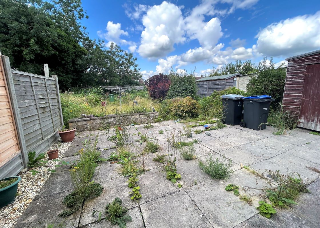 2 bedroom property for sale
