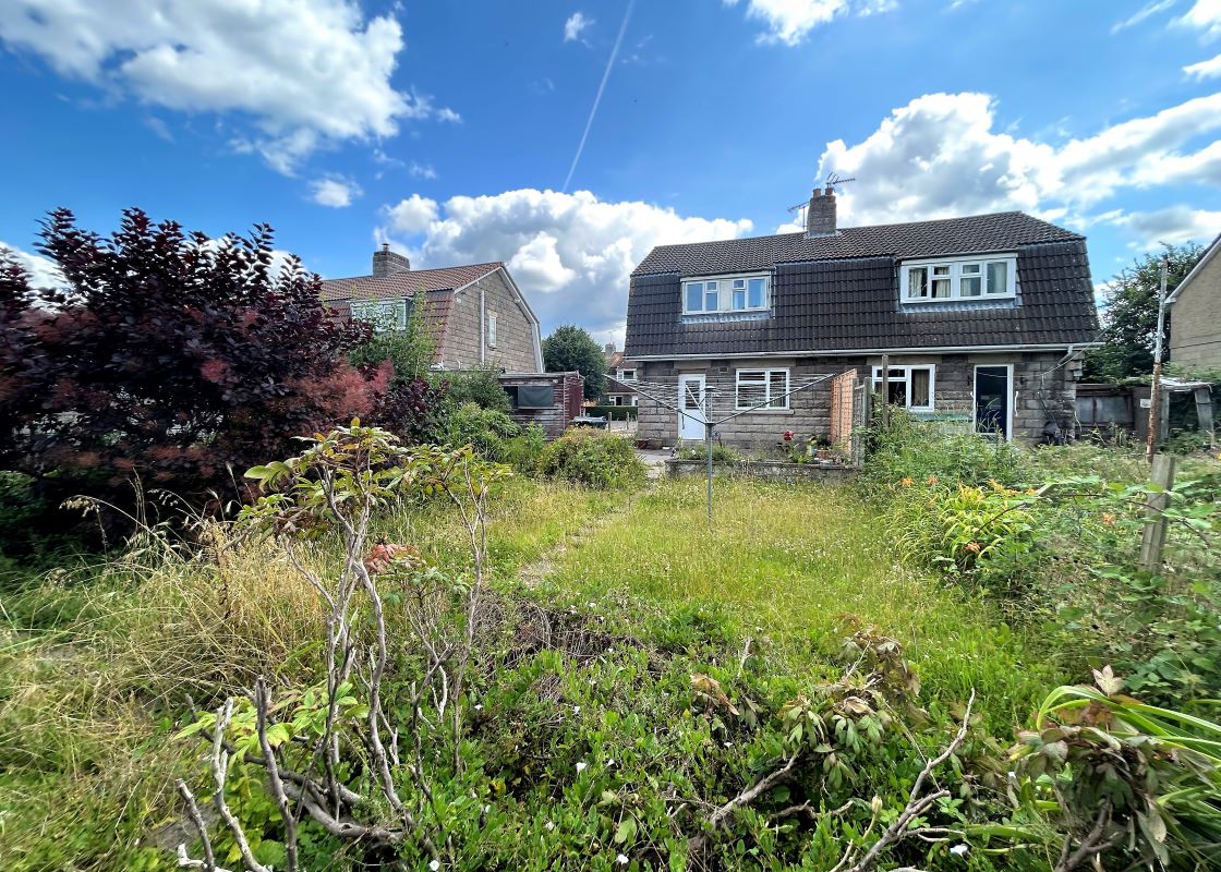 2 bedroom property for sale
