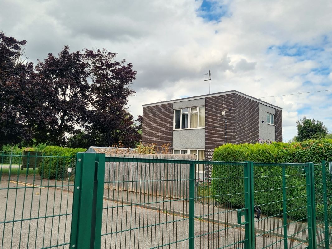 3 bedroom property for sale