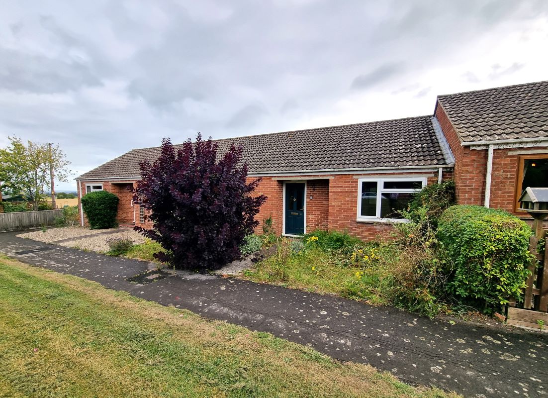 2 bedroom property for sale