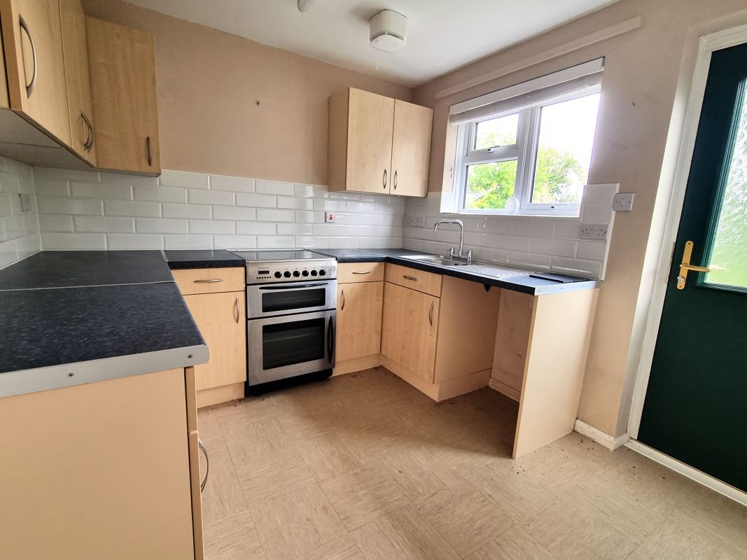 2 bedroom property for sale