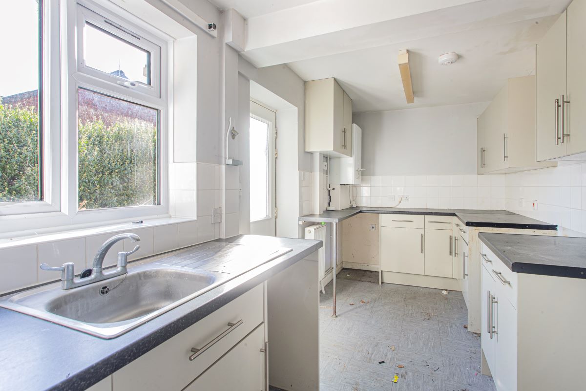 2 bedroom property for sale