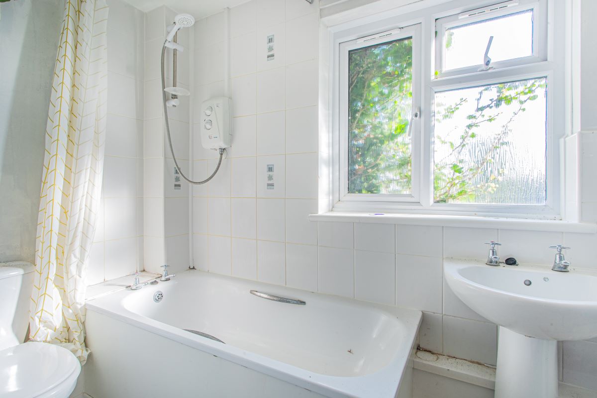 2 bedroom property for sale