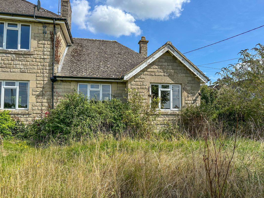 1 bedroom property for sale