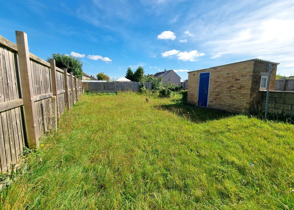 2 bedroom property for sale