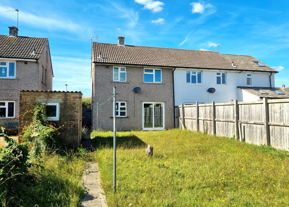 2 bedroom property for sale