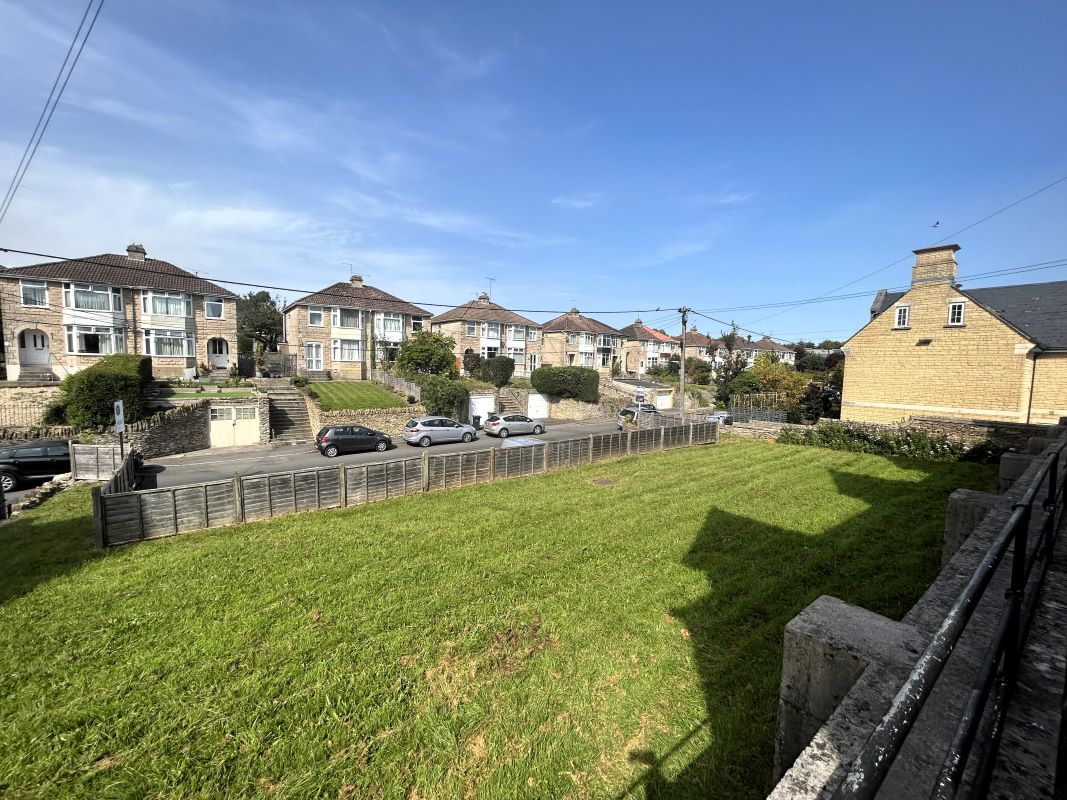 4 bedroom property for sale
