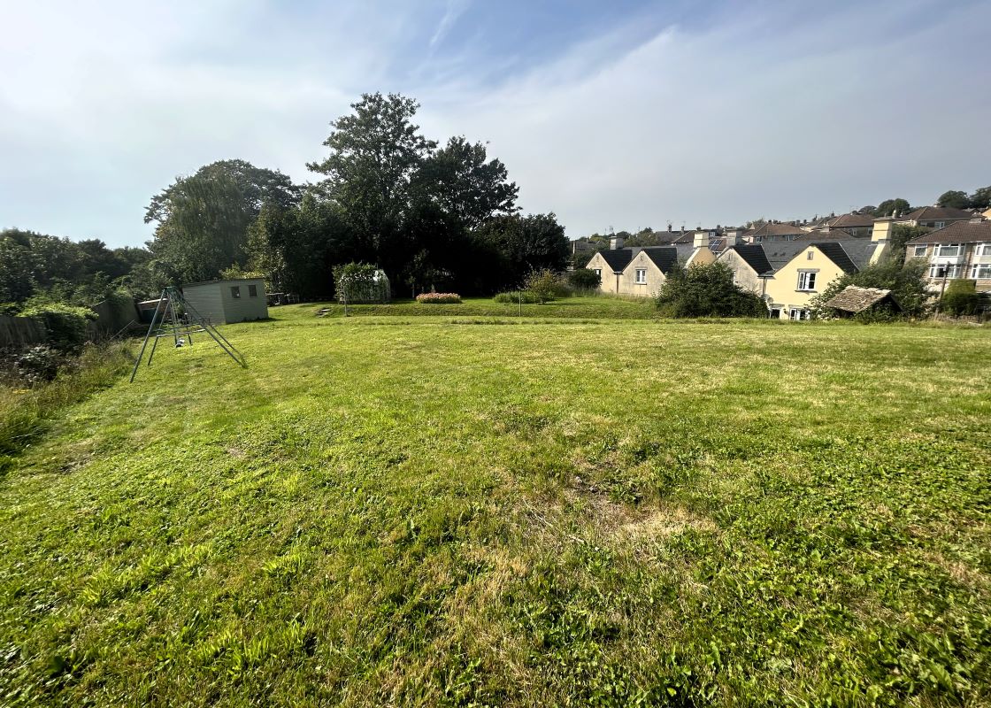 4 bedroom property for sale