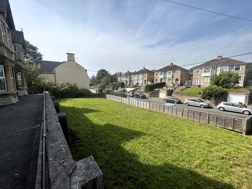 4 bedroom property for sale