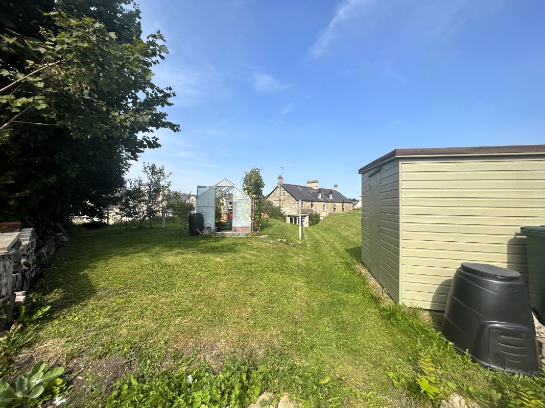 4 bedroom property for sale