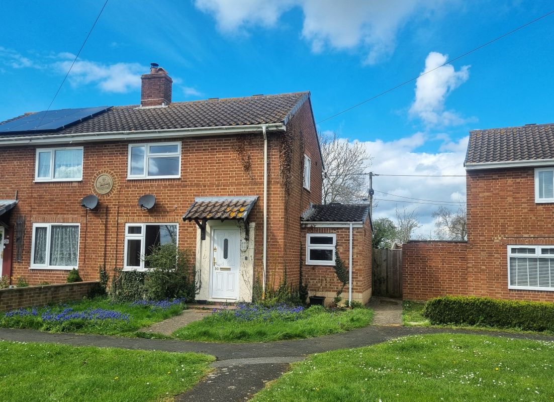 2 bedroom property for sale