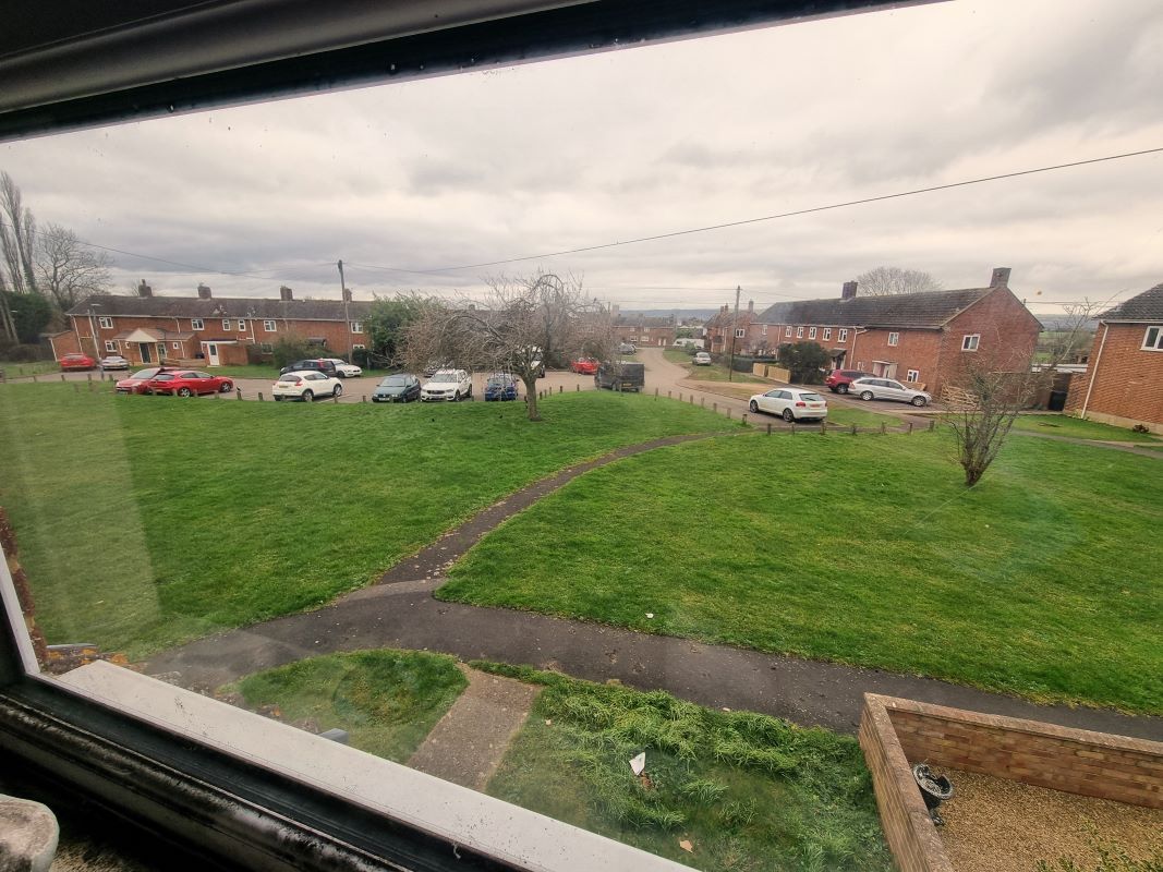 2 bedroom property for sale
