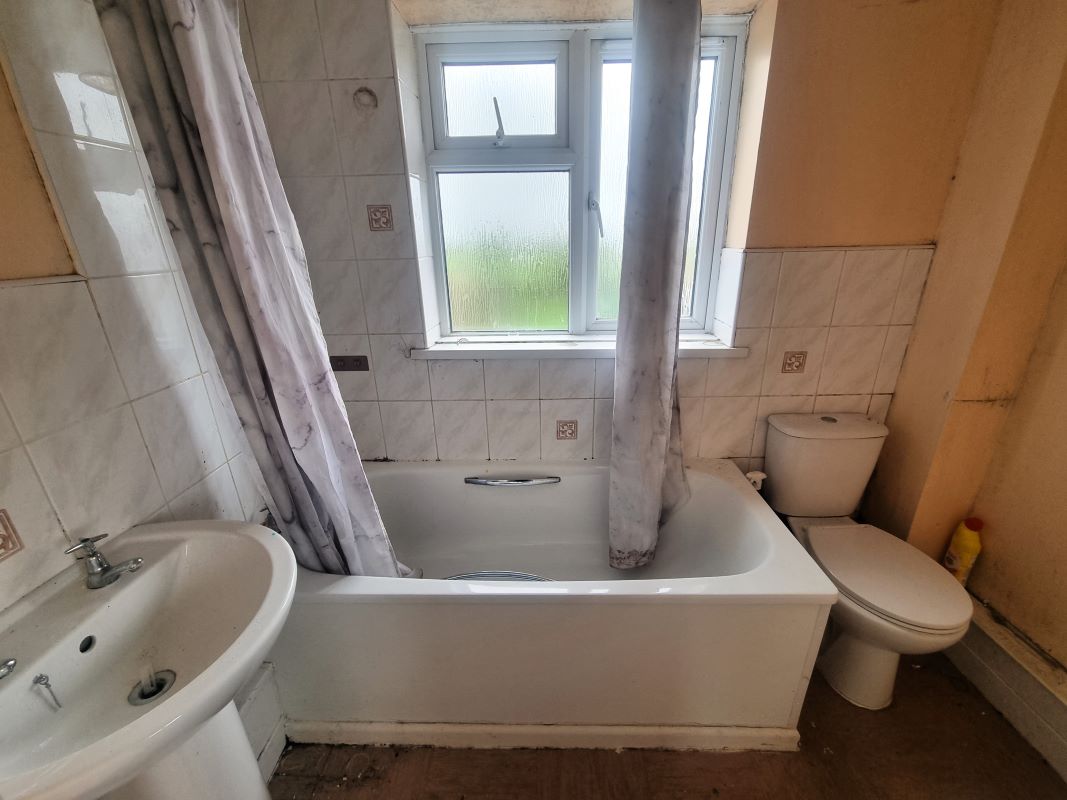 2 bedroom property for sale