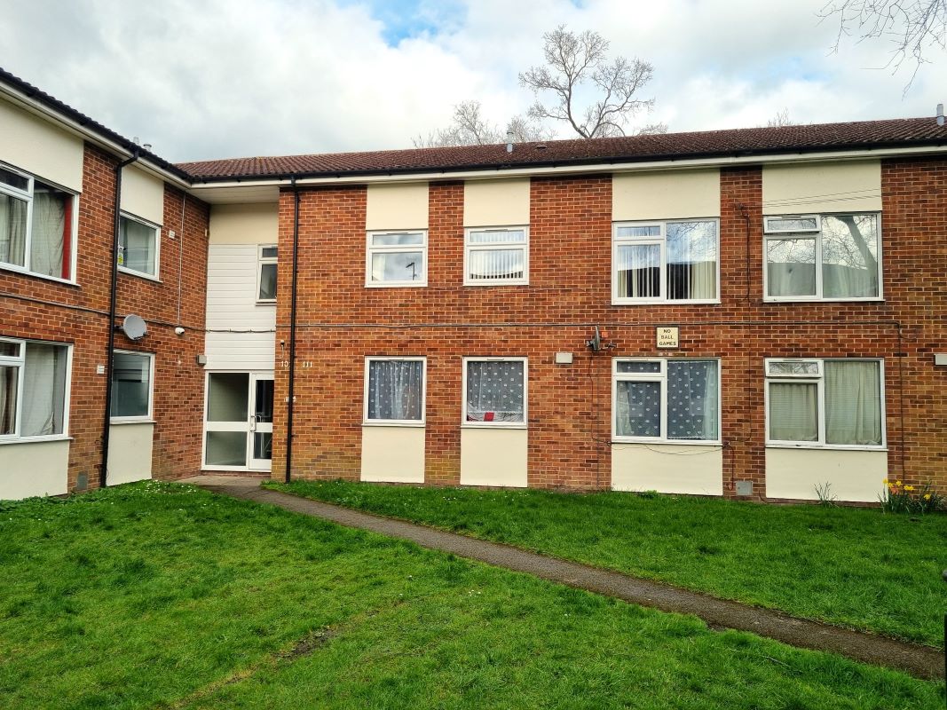 1 bedroom property for sale