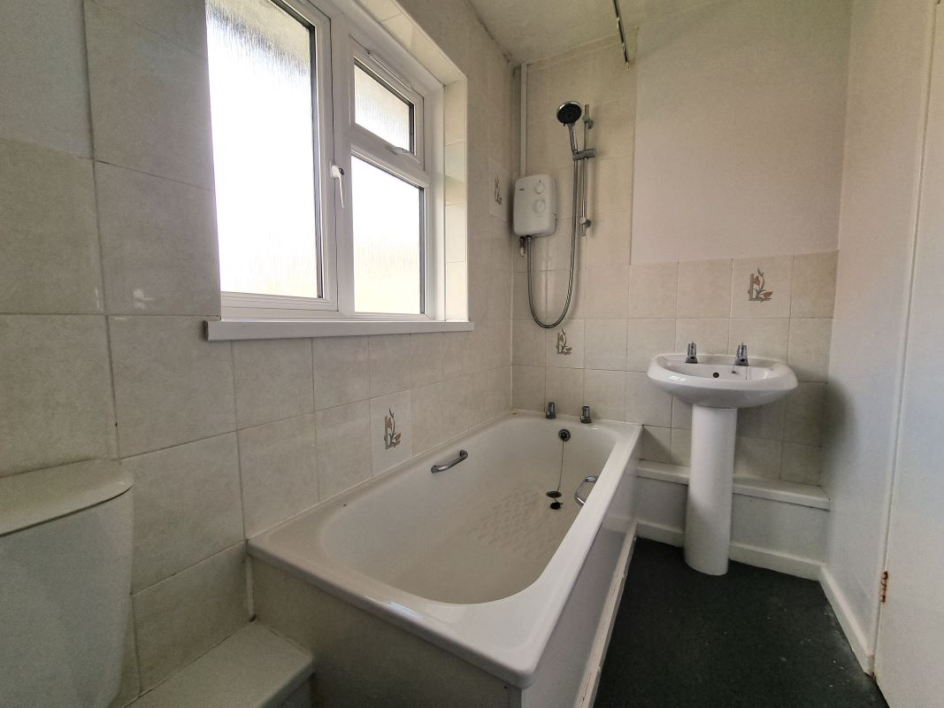 2 bedroom property for sale