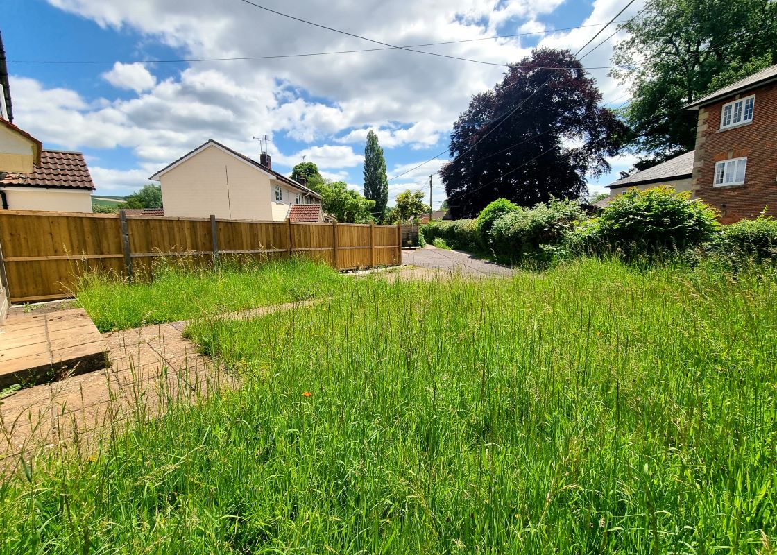 2 bedroom property for sale