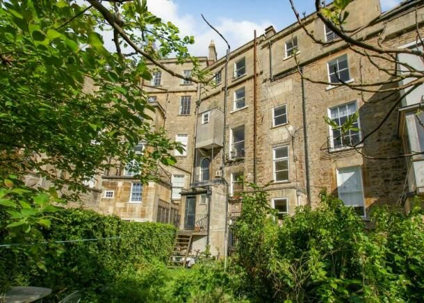 5 bedroom property for sale