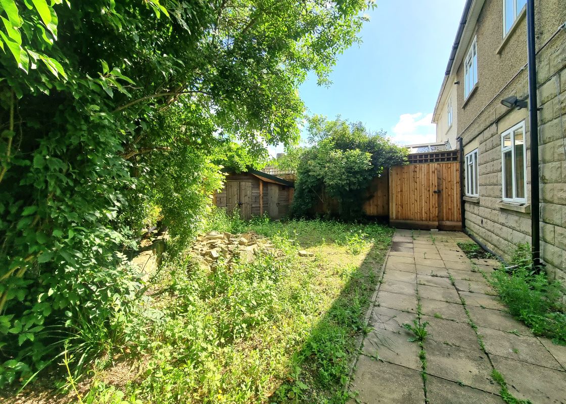 3 bedroom property for sale
