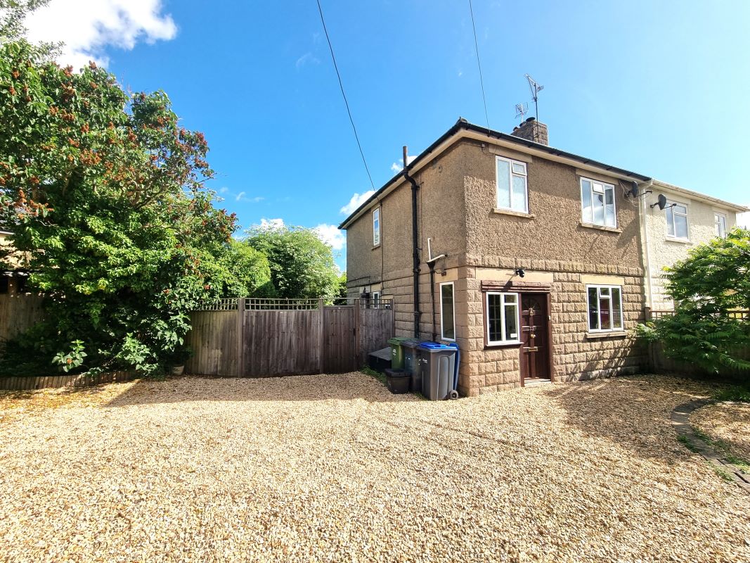 3 bedroom property for sale