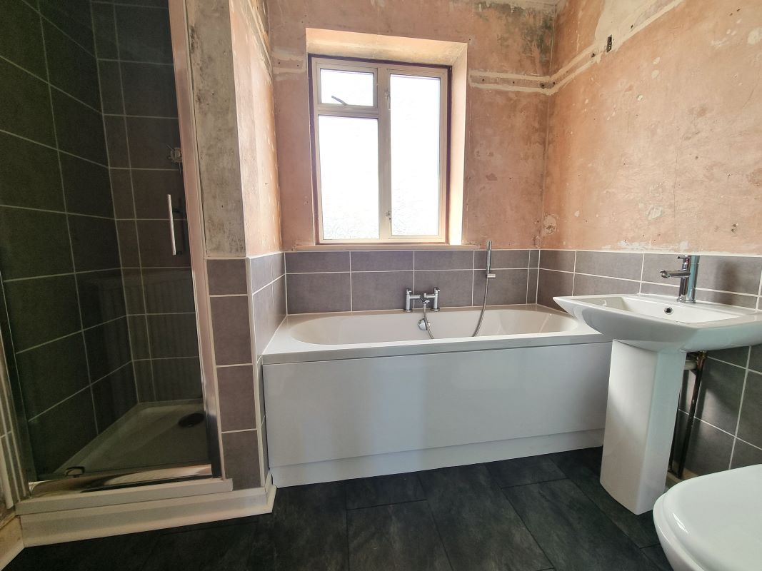 3 bedroom property for sale
