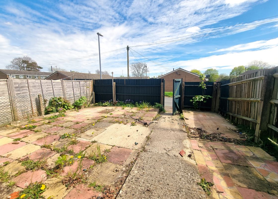 1 bedroom property for sale