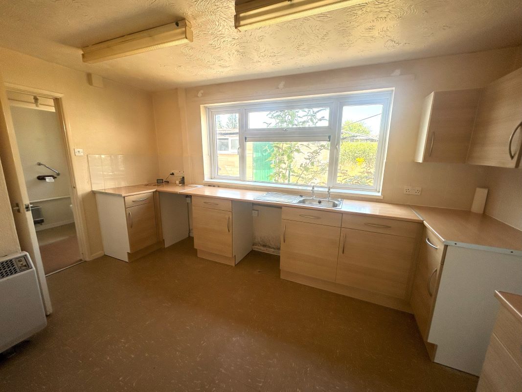 3 bedroom property for sale