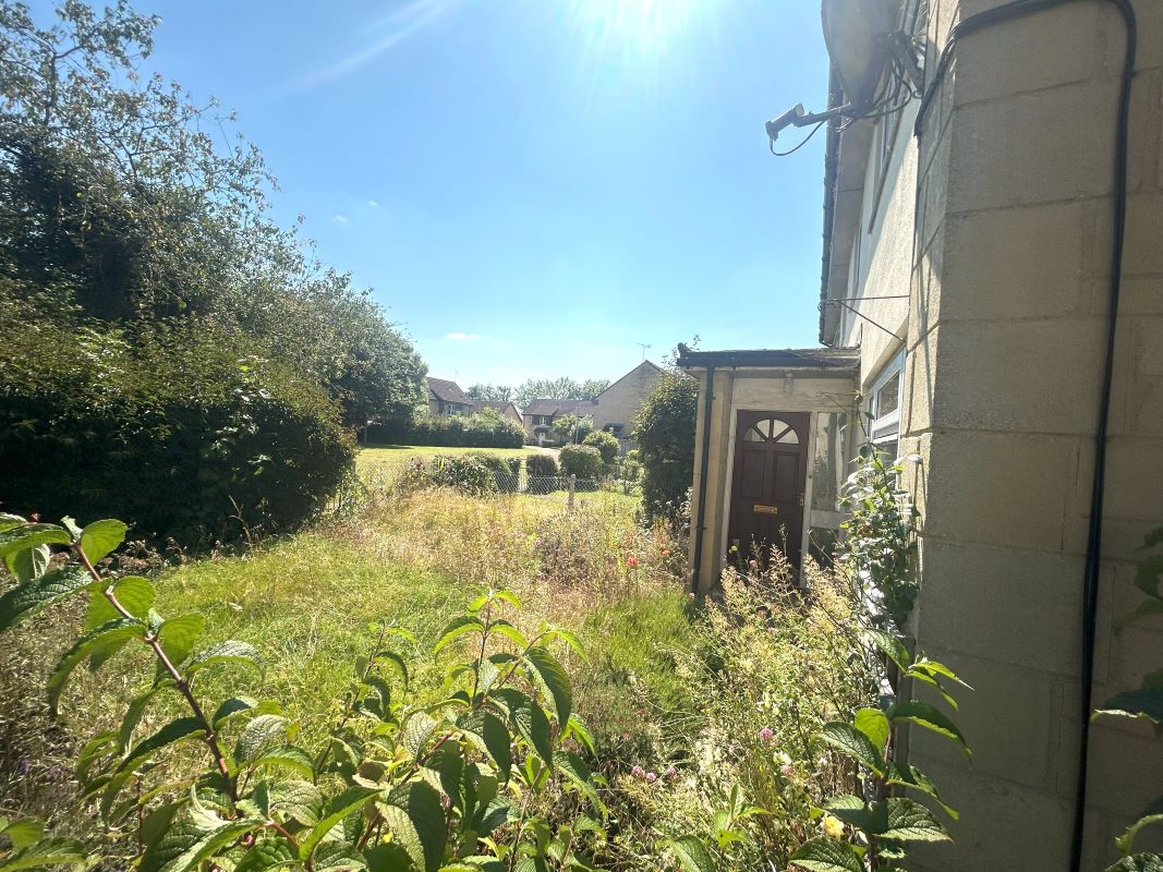 3 bedroom property for sale