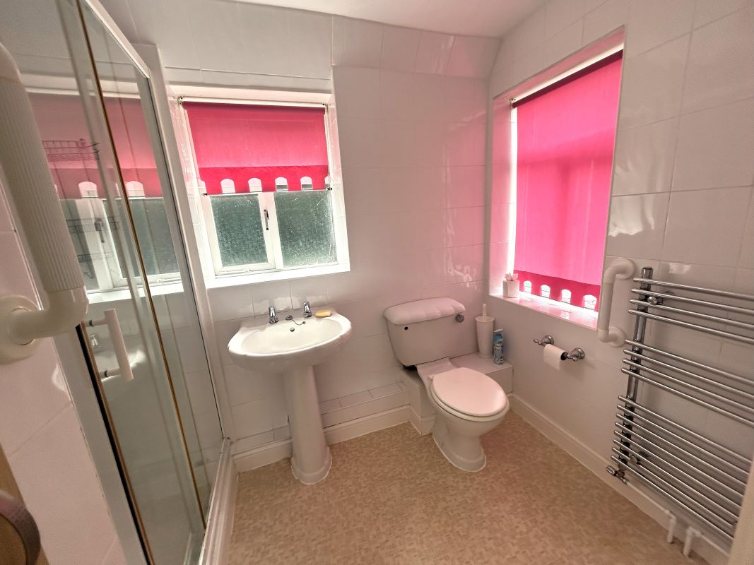 3 bedroom property for sale