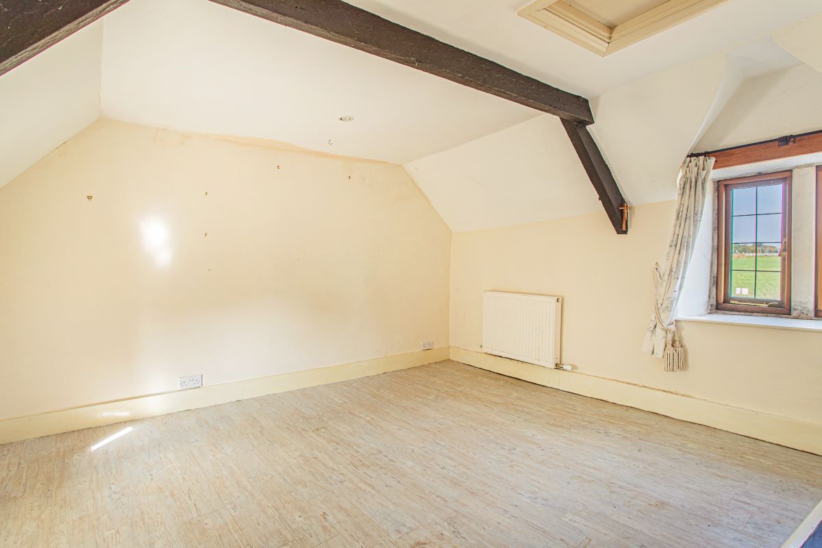 2 bedroom property for sale