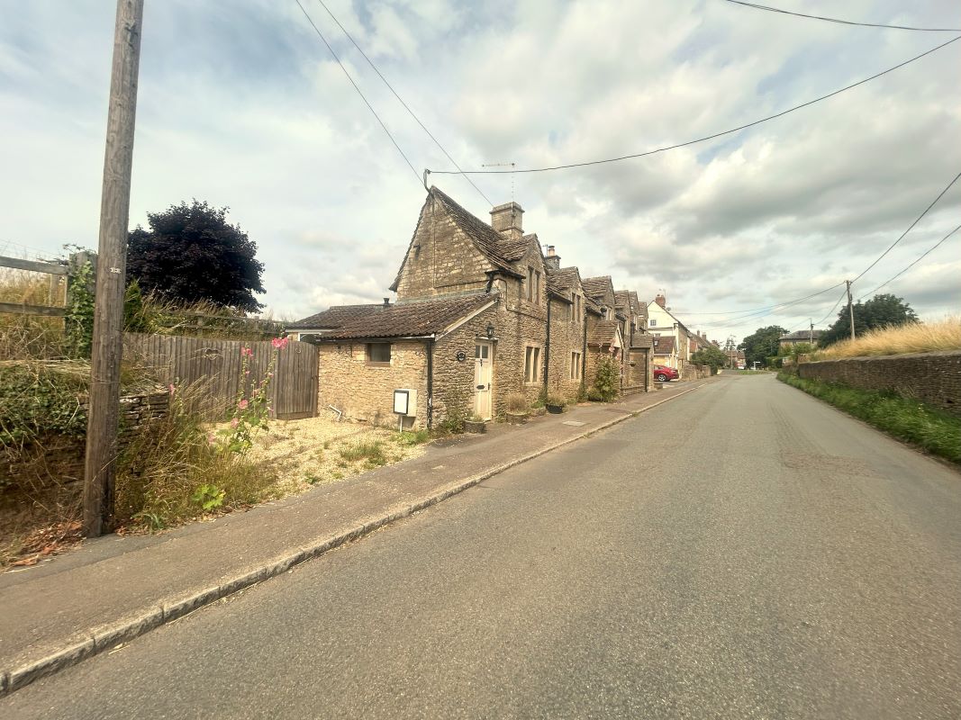 2 bedroom property for sale