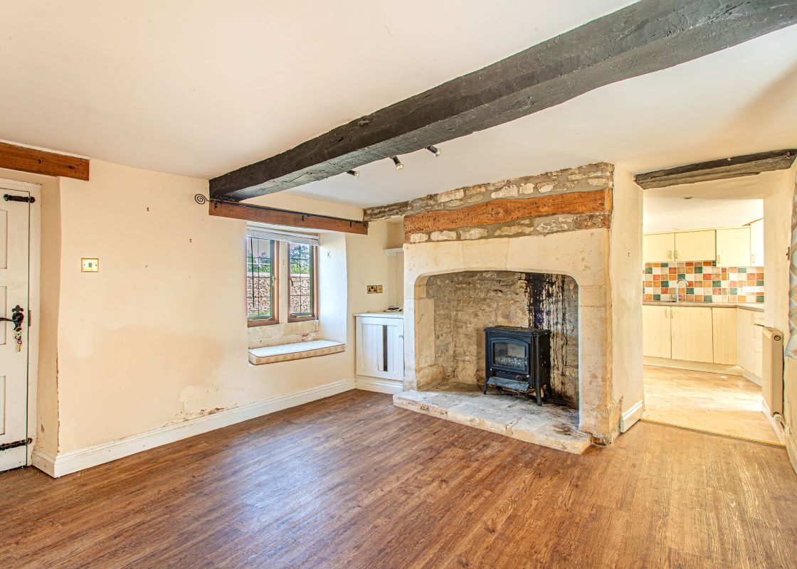 2 bedroom property for sale