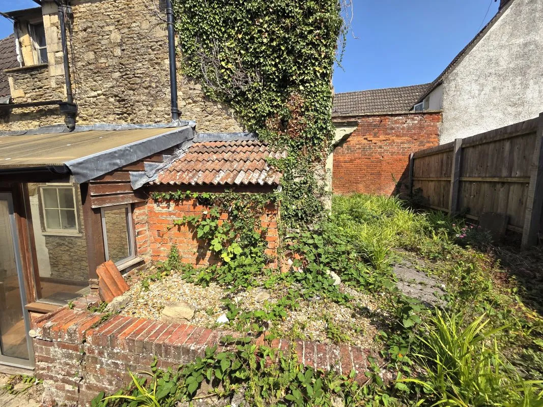 3 bedroom property for sale