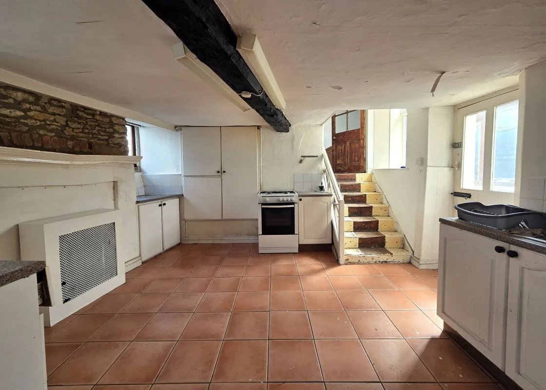3 bedroom property for sale