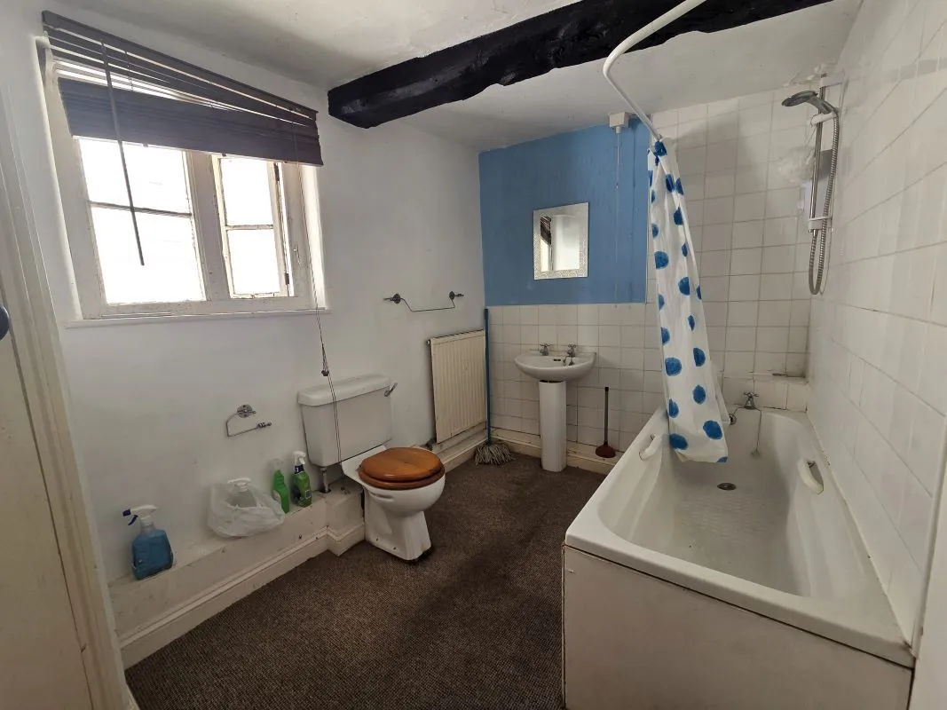 3 bedroom property for sale