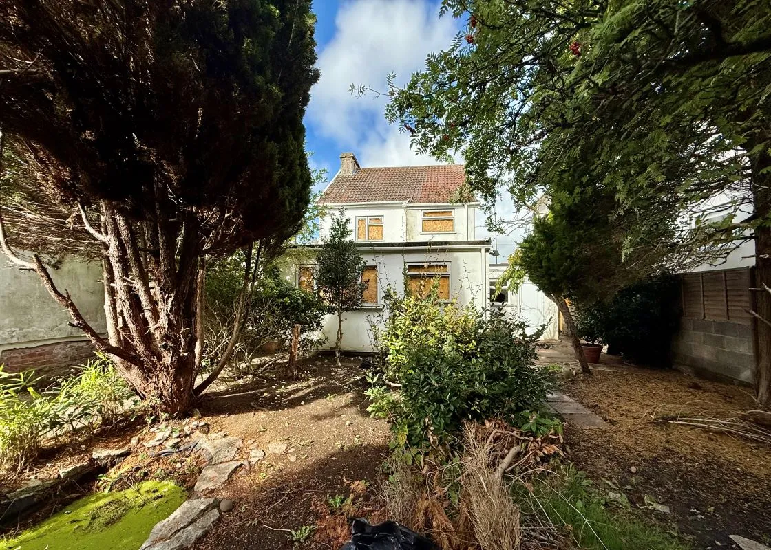 2 bedroom property for sale