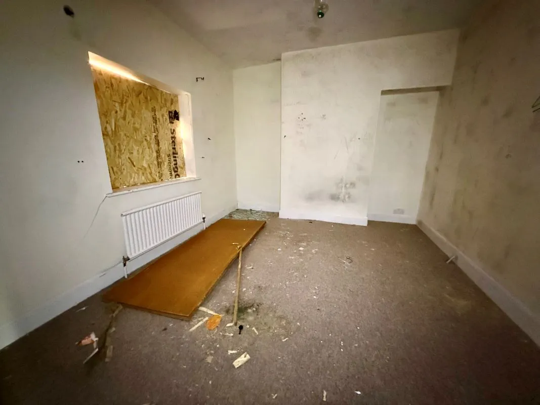 2 bedroom property for sale