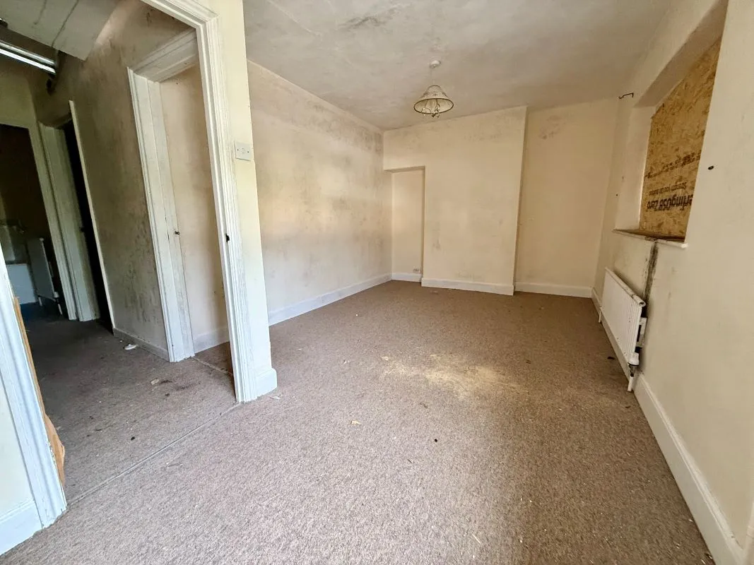 2 bedroom property for sale