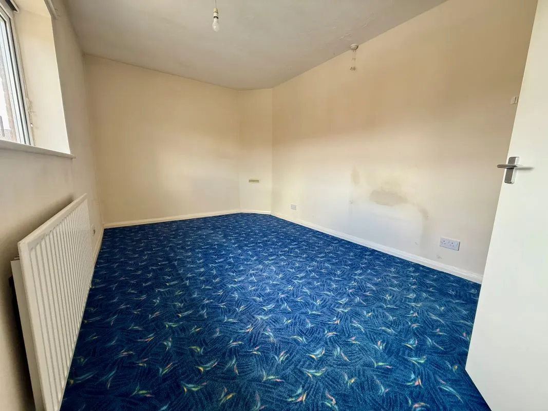 2 bedroom property for sale