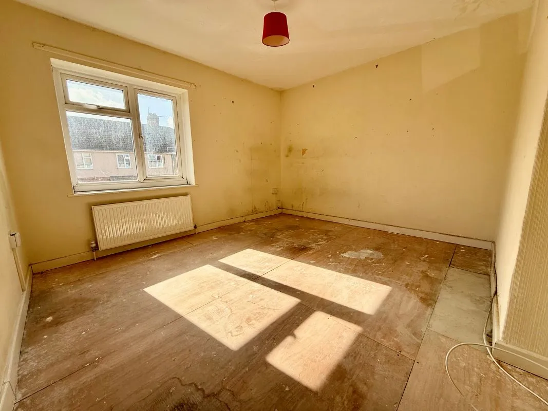 4 bedroom property for sale