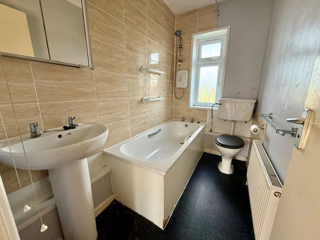 4 bedroom property for sale