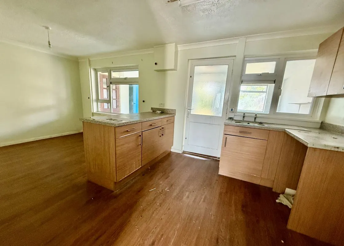 3 bedroom property for sale