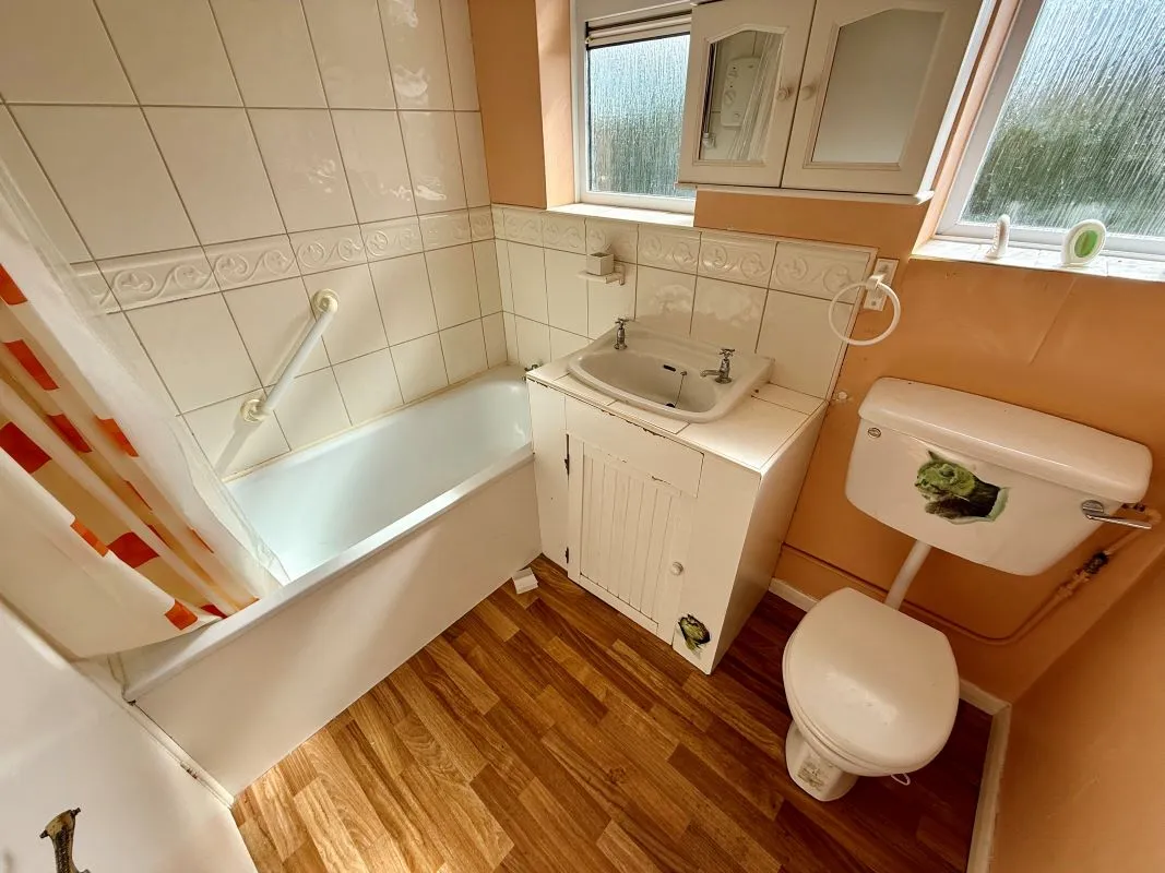 3 bedroom property for sale