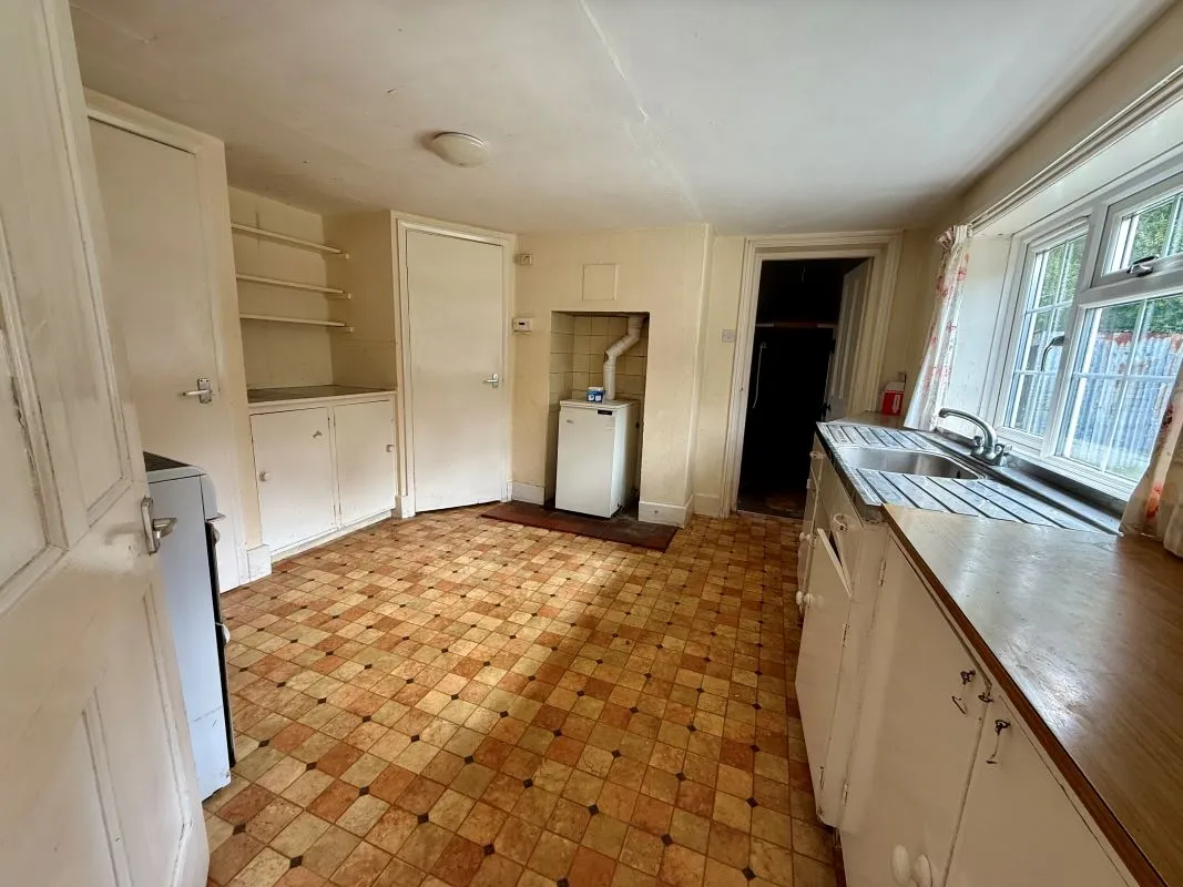 3 bedroom property for sale